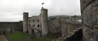 SX23721-5 Harlech Castle.jpg